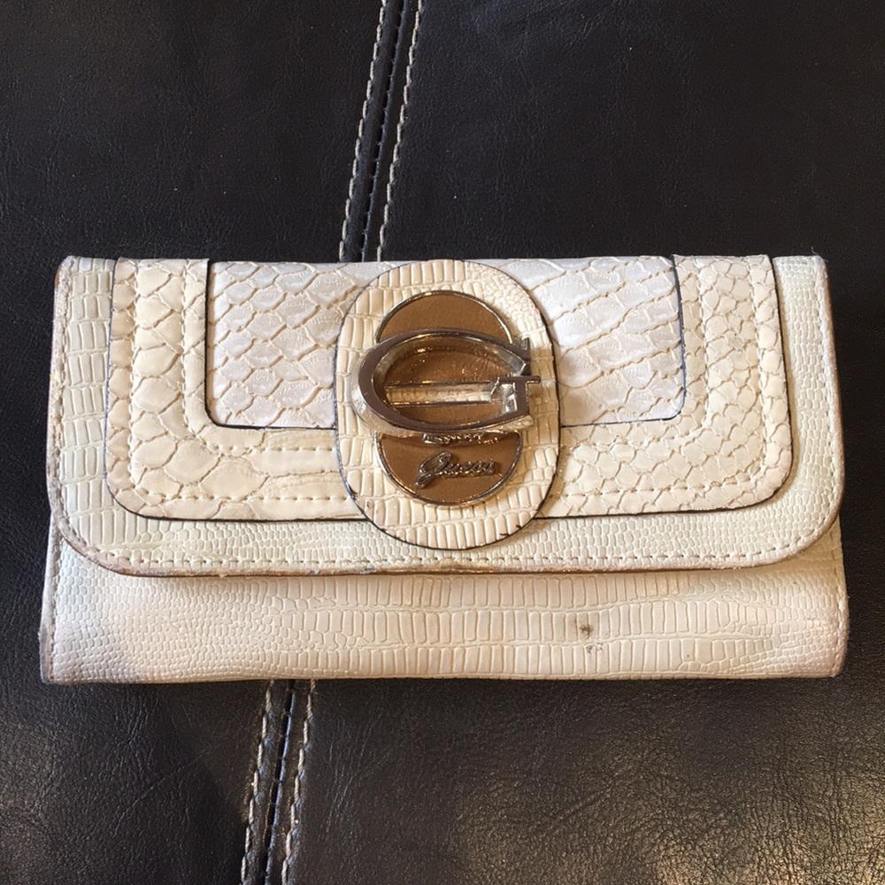 Cream Guess wallet